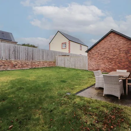 Holiday home 4 Centurion Rise