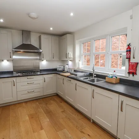 Дом отдыха 4 Centurion Rise *